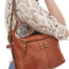 Borsa A Spalla Marrone in Vera Pelle con Tasca Frontale ROUTE 66 61906