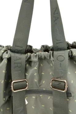Borsa mare verde fantasia trasformabile in zaino Naj-oleari 61988/MIAP2