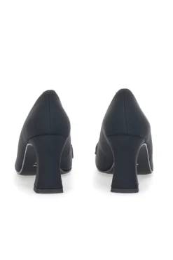Décolleté con Morsetto Pittarello Couture 237 Nere