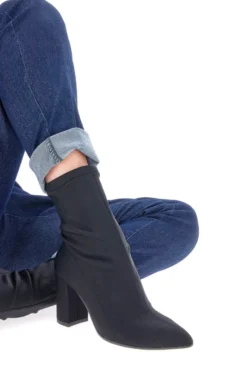 Pittarello 2636 Schwarze Sockenstiefeletten für Damen