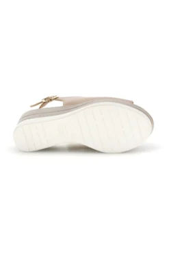 Sandali beige con zeppa Pittarello look MK3908352