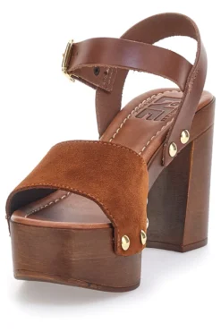 Sandali Marroni con Borchie e Tacco Alto Effetto Legno PITTARELLO LOVE 35021