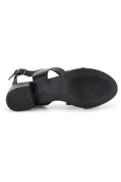 Sandali neri in pelle con fasce incrociate Pittarello look 243080