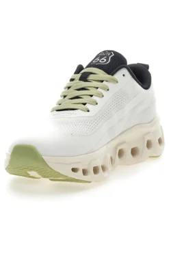 Scarpe da ginnastica bianche con suola forata Route 66 RO52805D