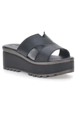 Schwarze Hausschuhe aus echtem Leder PITTARELLO LOVE 3403101