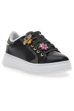 Schwarze Sneakers mit Blumenapplikationen an den Schnürsenkeln Grazie Girl 153917