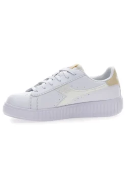 Sneaker da donna bianche con platform e dettagli oro Diadora Game Step Glam GS