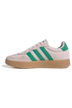 Sneakers beige con strisce verdi e dettagli in suede Adidas Barreda