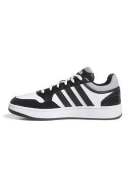 Sneakers bianche e nere con dettagli a contrasto Adidas Hoops 3.0