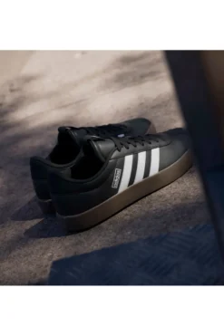 Sneakers nere con dettagli bianchi suola in gomma Adidas Vl Court 3.0