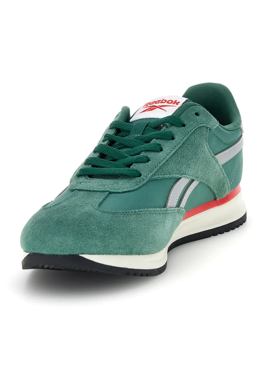 Sneakers verde con inserti in suede e Ortholite Reebok World 70