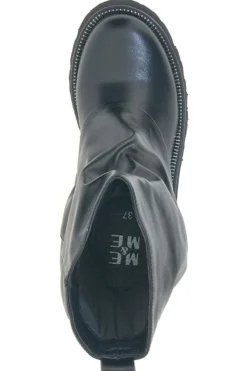 Stivali neri con gambale morbido e suola carrarmato Me & Me 3014